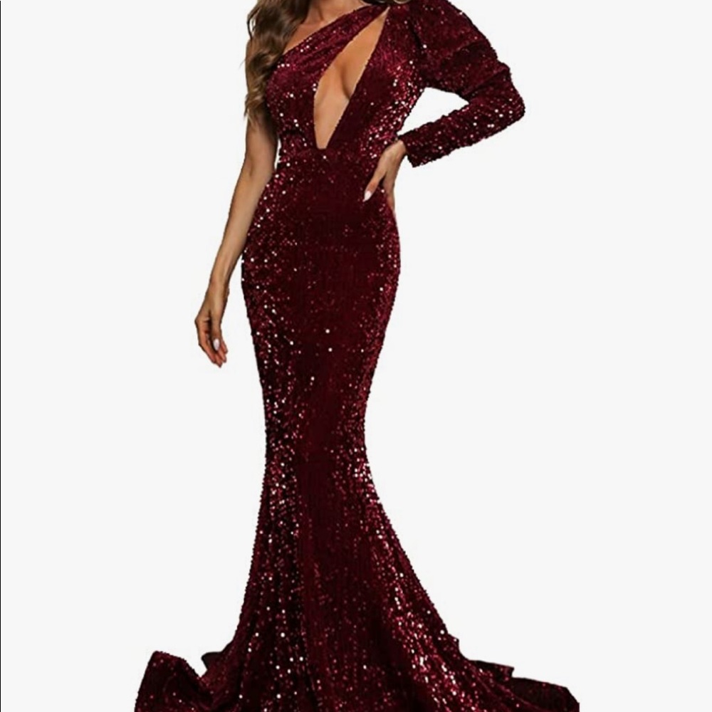 *SOLD*Wine Sequin Prom/Formal One Shouldered Dress
